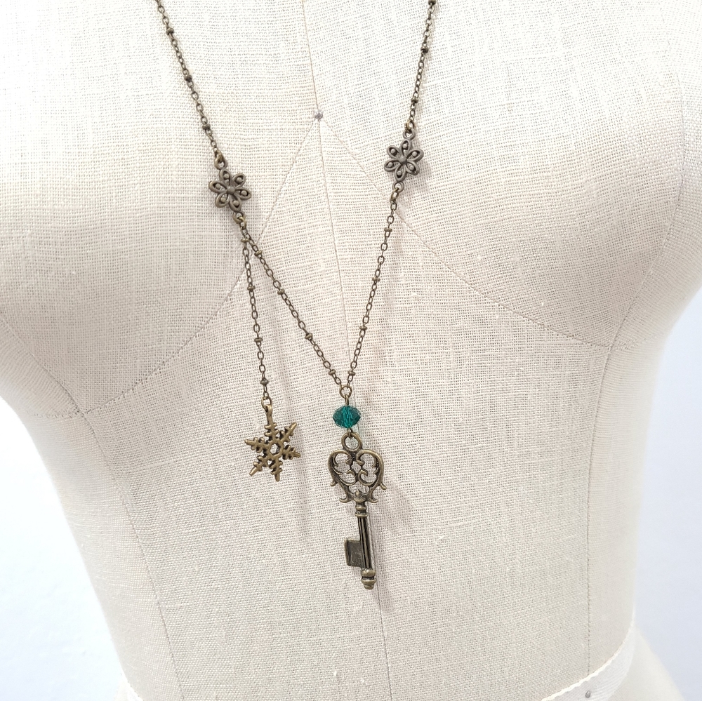 Antique vintage inspired key beaded necklace